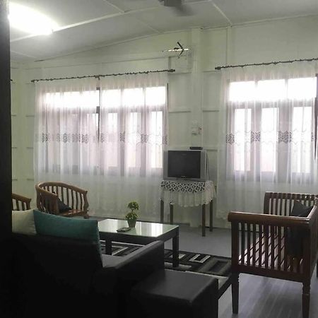 De RhuMaa Homestay Kuala Terengganu Luaran gambar